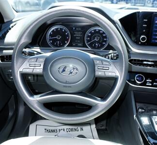 2022 Hyundai SONATA SEL   - Photo 21 - Bakersfield, CA 93305