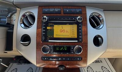 2010 Ford Expedition Eddie Bauer - Photo 26 - Bakersfield, CA 93305