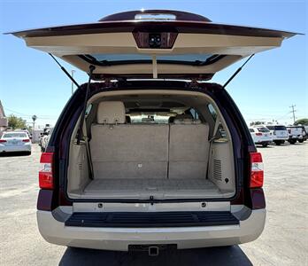 2010 Ford Expedition Eddie Bauer - Photo 11 - Bakersfield, CA 93305
