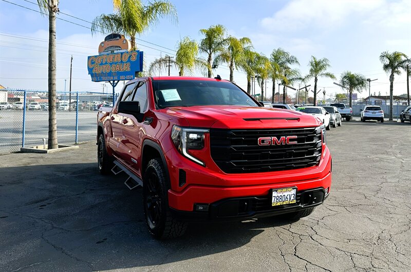 2023 GMC Sierra 1500 Elevation's photo