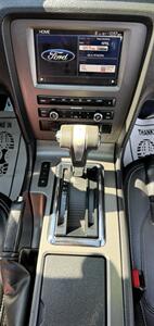 2012 Ford Mustang V6 Premium - Photo 21 - Bakersfield, CA 93301