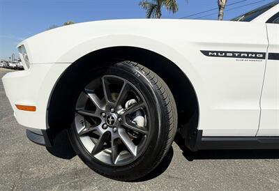 2012 Ford Mustang V6 Premium - Photo 25 - Bakersfield, CA 93301
