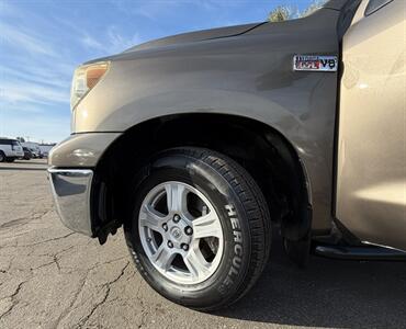 2008 Toyota Tundra SR5 - Photo 23 - Bakersfield, CA 93301