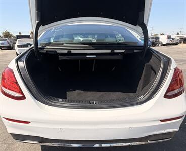 2017 Mercedes-Benz E 300 - Photo 14 - Bakersfield, CA 93301