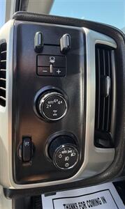 2017 GMC Sierra 1500 SLT   - Photo 9 - Bakersfield, CA 93305