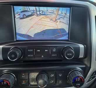 2017 GMC Sierra 1500 SLT   - Photo 37 - Bakersfield, CA 93305