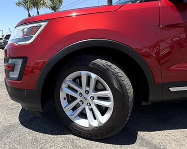 2017 Ford Explorer XLT   - Photo 31 - Bakersfield, CA 93305