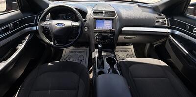 2017 Ford Explorer XLT   - Photo 25 - Bakersfield, CA 93305