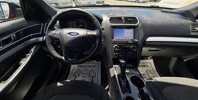 2017 Ford Explorer XLT   - Photo 26 - Bakersfield, CA 93305