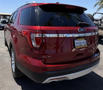 2017 Ford Explorer XLT   - Photo 12 - Bakersfield, CA 93305