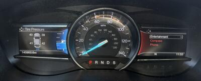 2017 Ford Explorer XLT   - Photo 33 - Bakersfield, CA 93305