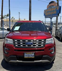 2017 Ford Explorer XLT   - Photo 2 - Bakersfield, CA 93305