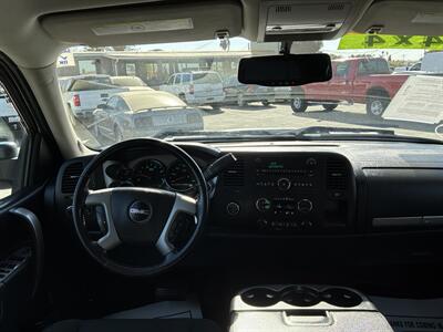 2013 GMC Sierra 2500HD SLE   - Photo 18 - Bakersfield, CA 93301