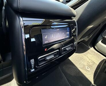2022 Lincoln Aviator Reserve   - Photo 23 - Bakersfield, CA 93301