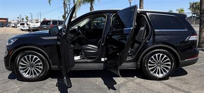 2022 Lincoln Aviator Reserve   - Photo 5 - Bakersfield, CA 93301