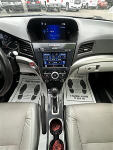 2018 Acura ILX w/Premium   - Photo 20 - Bakersfield, CA 93301