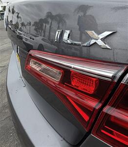 2018 Acura ILX w/Premium - Photo 13 - Bakersfield, CA 93301