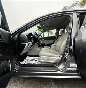 2018 Acura ILX w/Premium   - Photo 6 - Bakersfield, CA 93301