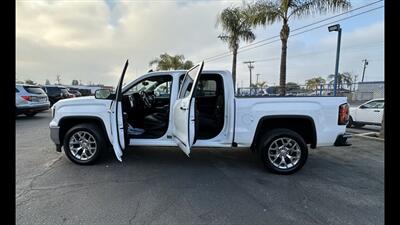 2018 GMC Sierra 1500 SLT - Photo 5 - Bakersfield, CA 93305