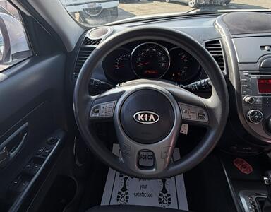 2011 Kia Soul +   - Photo 20 - Bakersfield, CA 93305