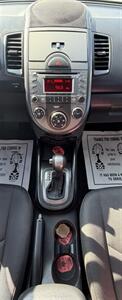 2011 Kia Soul +   - Photo 21 - Bakersfield, CA 93305