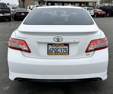 2011 Toyota Camry   - Photo 9 - Bakersfield, CA 93305