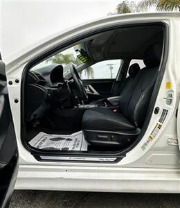 2011 Toyota Camry   - Photo 6 - Bakersfield, CA 93305