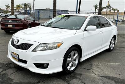 2011 Toyota Camry   - Photo 3 - Bakersfield, CA 93305