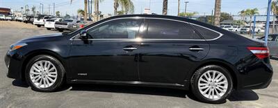 2013 Toyota Avalon Hybrid XLE Premium - Photo 4 - Bakersfield, CA 93305