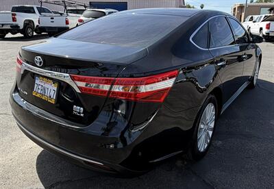 2013 Toyota Avalon Hybrid XLE Premium - Photo 14 - Bakersfield, CA 93305