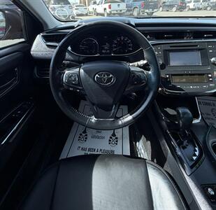 2013 Toyota Avalon Hybrid XLE Premium - Photo 21 - Bakersfield, CA 93305