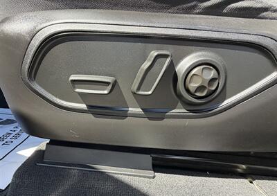 2022 Jeep Grand Cherokee Laredo - Photo 8 - Bakersfield, CA 93301