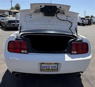 2008 Ford Mustang GT - Photo 11 - Bakersfield, CA 93305