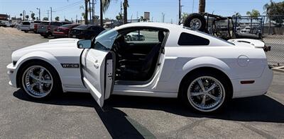 2008 Ford Mustang GT - Photo 5 - Bakersfield, CA 93305