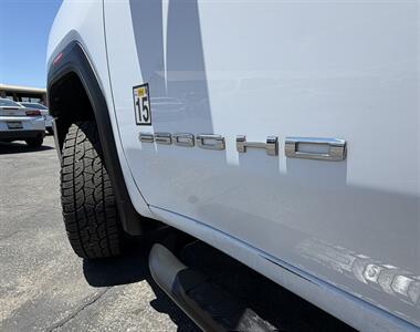 2020 GMC Sierra 2500HD - Photo 27 - Bakersfield, CA 93305