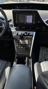 2018 Toyota Mirai - Photo 24 - Bakersfield, CA 93301