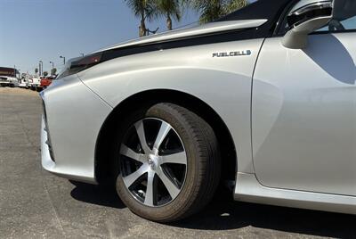 2018 Toyota Mirai - Photo 29 - Bakersfield, CA 93301