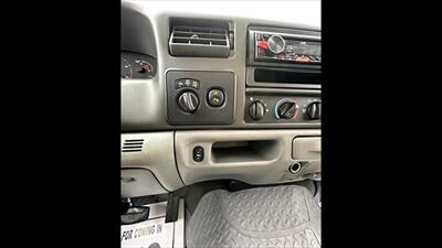 2003 Ford F-250 Super Duty XL 4dr Crew Cab XL   - Photo 20 - Bakersfield, CA 93305
