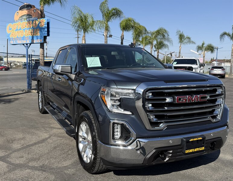 2019 GMC Sierra 4WD Crew Cab Standard Box SLT's photo