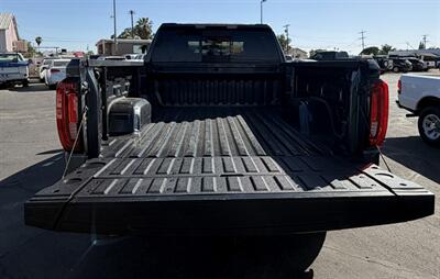 2019 GMC Sierra 1500 SLT - Photo 10 - Bakersfield, CA 93301