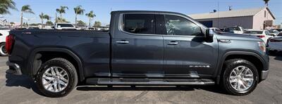 2019 GMC Sierra 1500 SLT - Photo 13 - Bakersfield, CA 93301