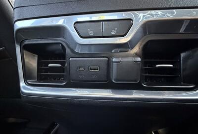 2019 GMC Sierra 1500 SLT - Photo 17 - Bakersfield, CA 93301