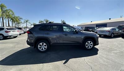 2020 Toyota RAV4 LE   - Photo 13 - Bakersfield, CA 93305