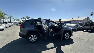 2020 Toyota RAV4 LE   - Photo 14 - Bakersfield, CA 93305