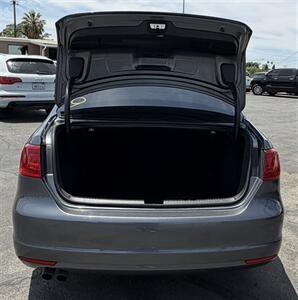 2014 Volkswagen Jetta S   - Photo 11 - Bakersfield, CA 93305