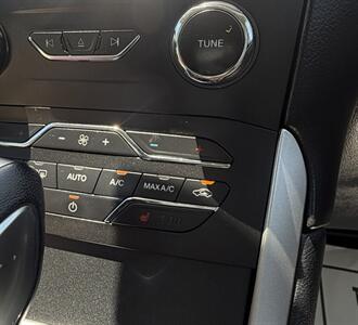 2018 Ford Edge SEL - Photo 28 - Bakersfield, CA 93301