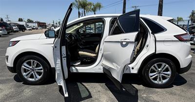 2018 Ford Edge SEL - Photo 5 - Bakersfield, CA 93301