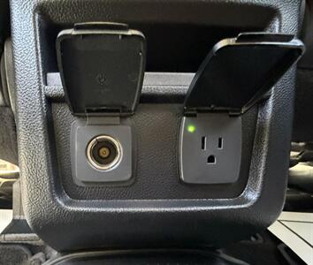 2018 Ford Edge SEL - Photo 21 - Bakersfield, CA 93301