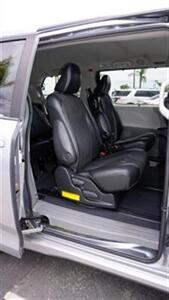 2012 Toyota Sienna FWD 7-Passenger V6   - Photo 14 - Bakersfield, CA 93305