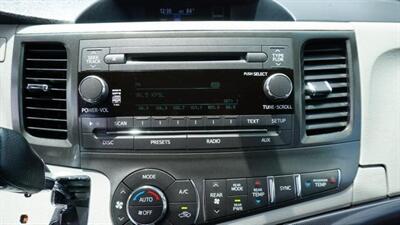 2012 Toyota Sienna FWD 7-Passenger V6   - Photo 23 - Bakersfield, CA 93305